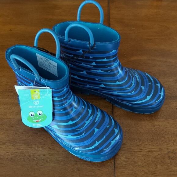 Western Chief Blue Boys Shark Shorty-blue rain boot little kids size 11 NEW W T - Picture 3 of 8